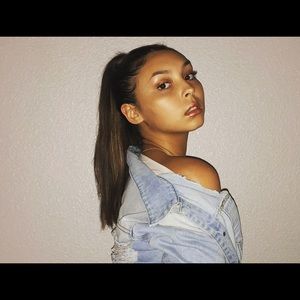 Meet your Posher, Stella